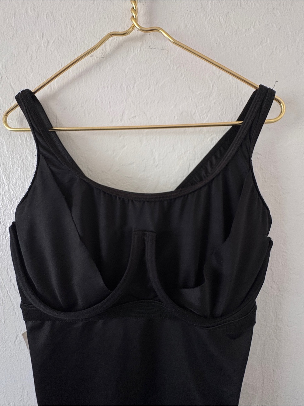 Miraclesuit DD-Cup Sideswipe One Piece Black Ruched One-Piece Swimsuit Size 14 - Picture 7 of 13